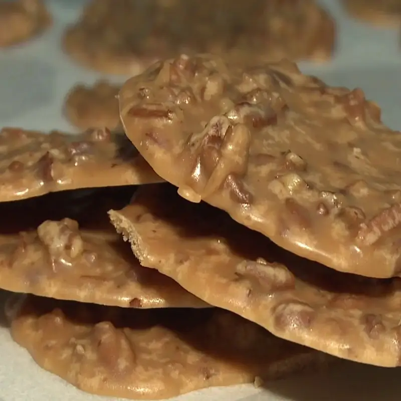 pralines-in-new-orleans-fresh-on-table
